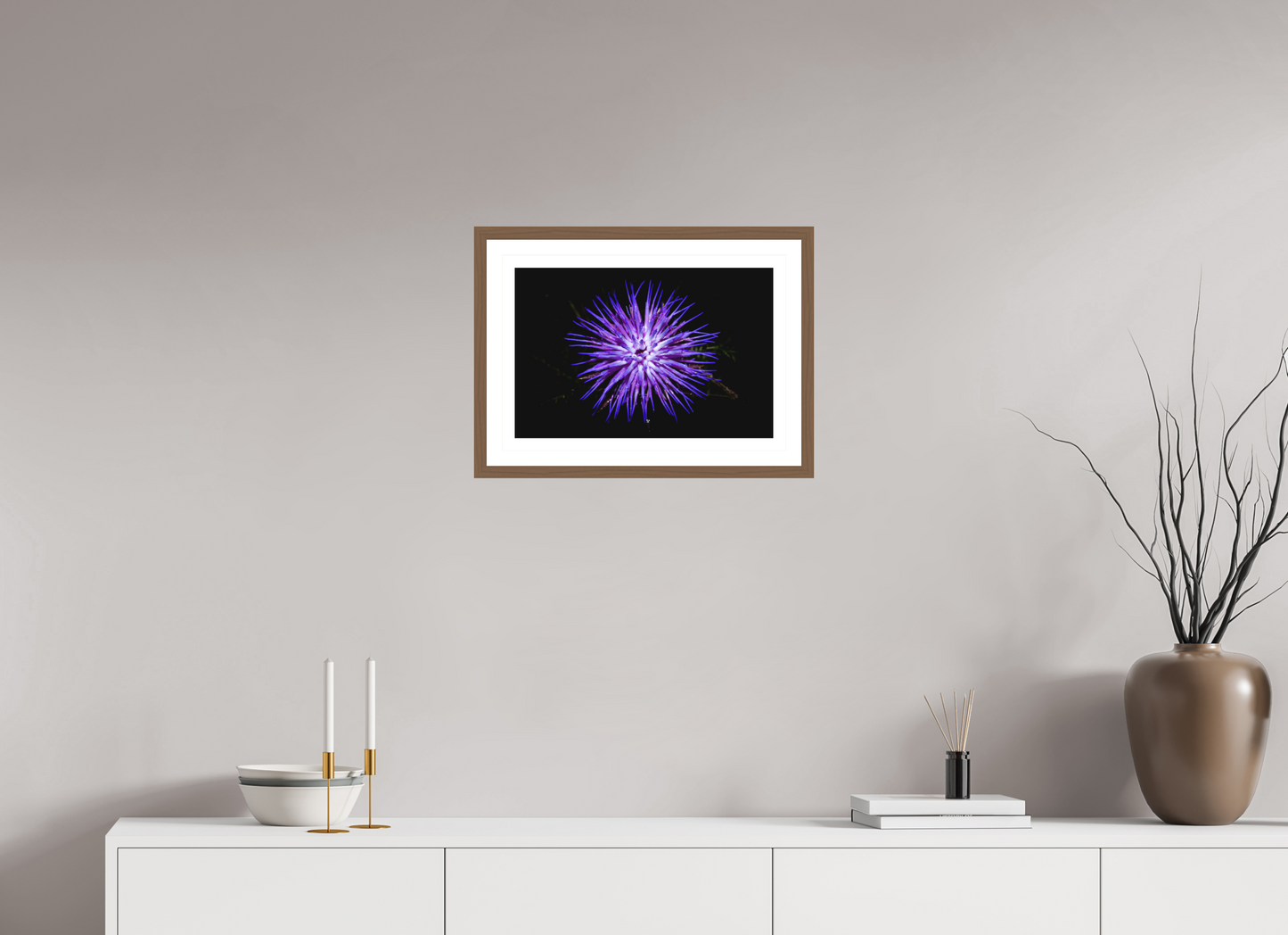 45 x 30 cm, Hahnemuhle Fine Art - moldura Walnut Cirsium