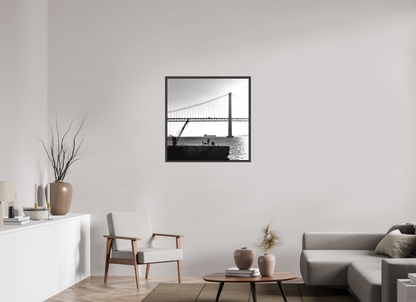 80 x 80 cm, Canva - moldura castanha escura Os Pescadores de Almada.