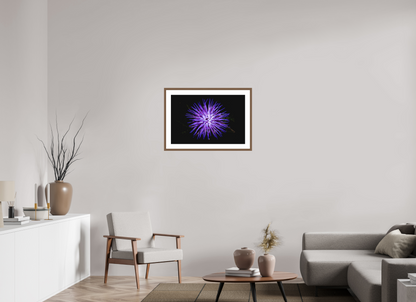 75 x 50 cm, Hahnemuhle Fine Art - moldura Walnut Cirsium