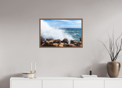 75 x 50 cm, Fine Art em Metacrilato - moldura walnut Crashing Power