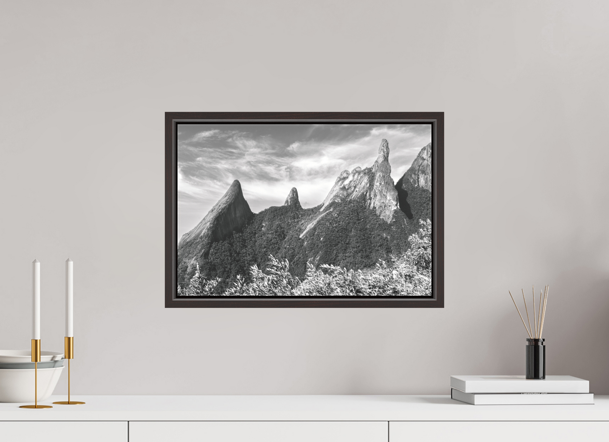 45 x 30 cm, Canva - moldura castanha escura Pico Dedo de Deus.