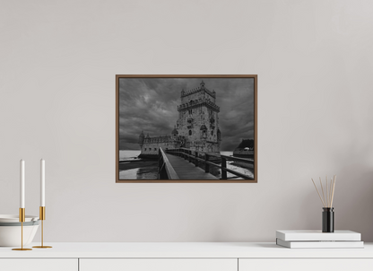 40 x 30 cm, Impressão em Alumínio escovado - moldura walnut Sentinela do Tempo.