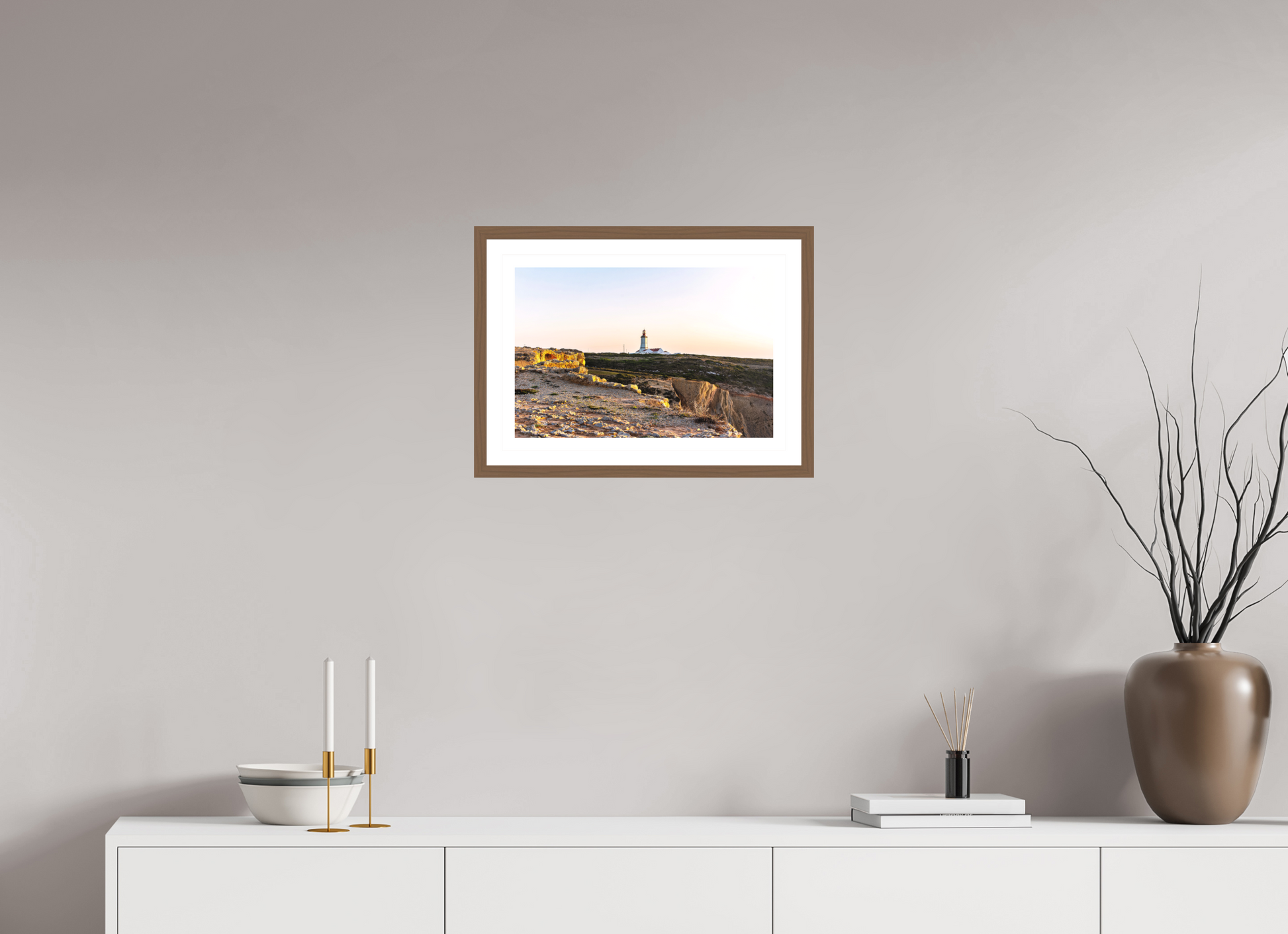 45 x 30 cm, Hahnemuhle Fine Art - moldura Walnut O Farol