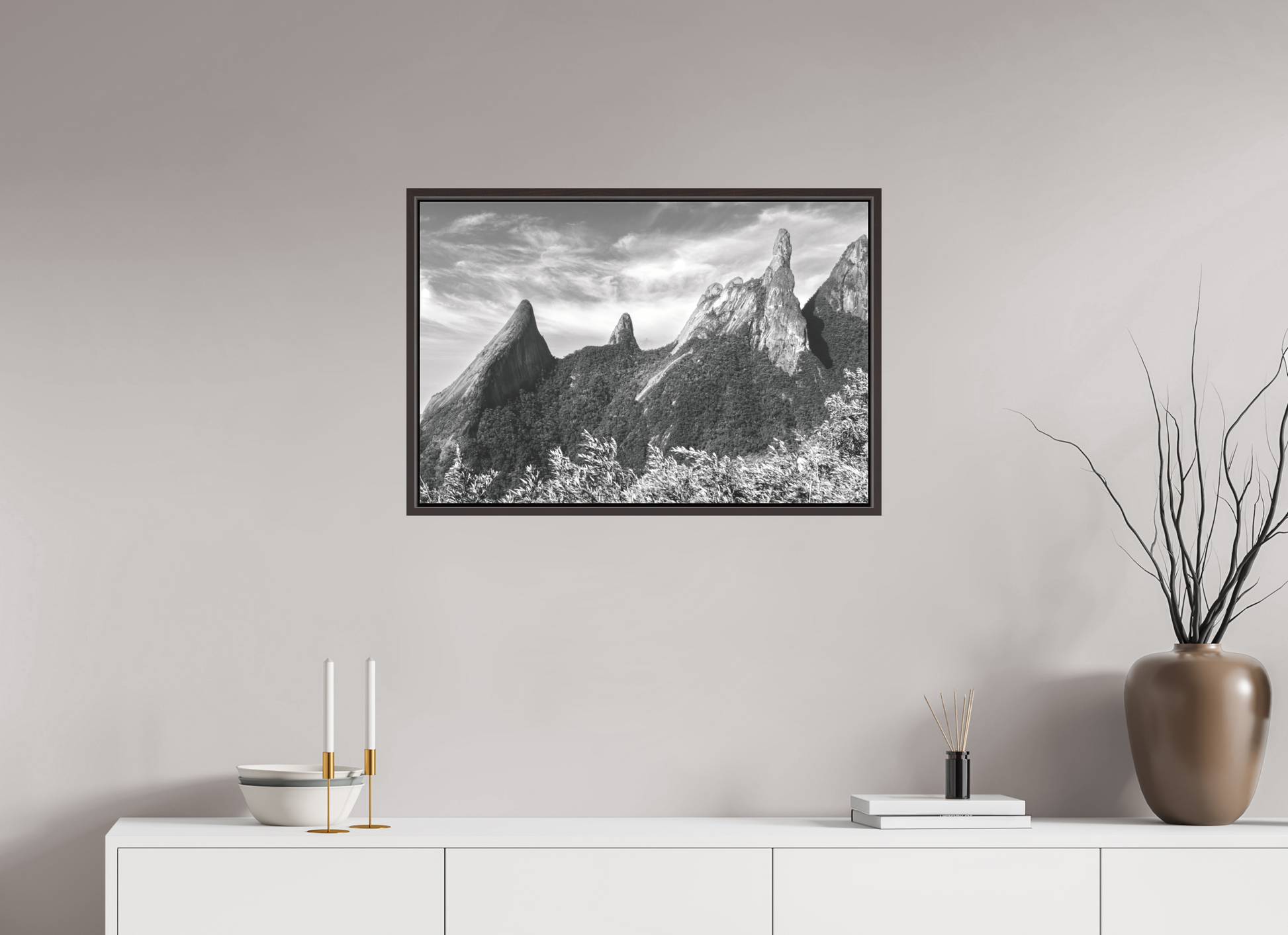 75 x 50 cm, Canva - moldura castanha escura Pico Dedo de Deus.