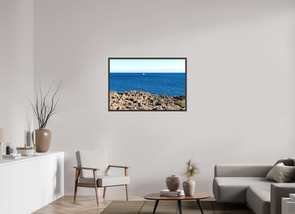 105 x 70 cm, Canva - moldura castanha escura O Barquinho