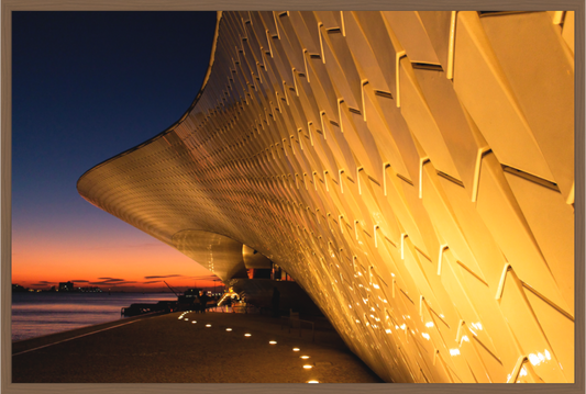 Main image Lines and Sunset