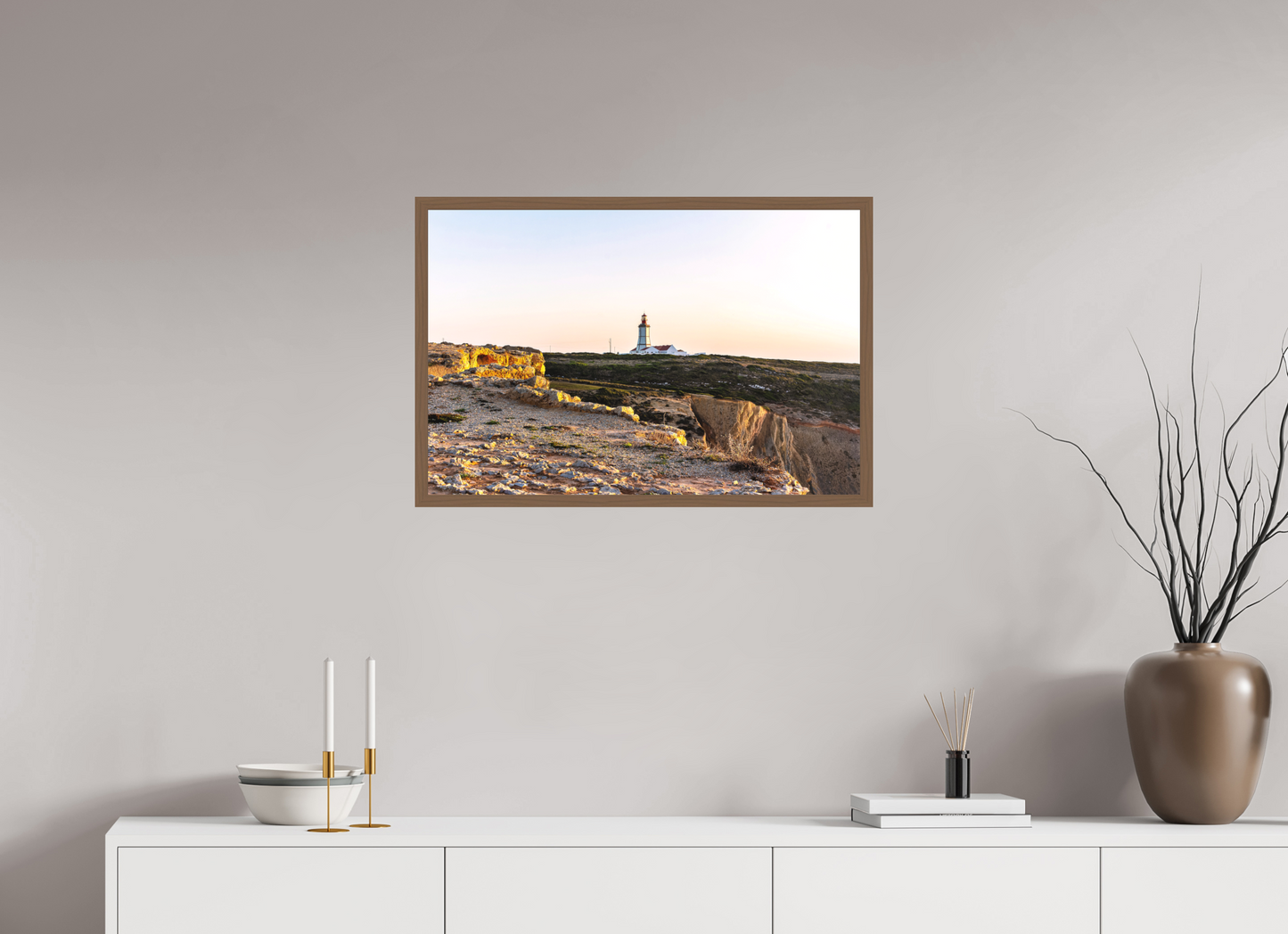 75 x 50 cm, Fine Art em Metacrilato - moldura walnut O Farol