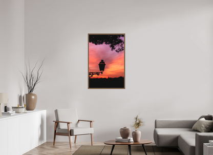 70 x 105 cm, Fine Art em Metacrilato - moldura walnut O Candeeiro